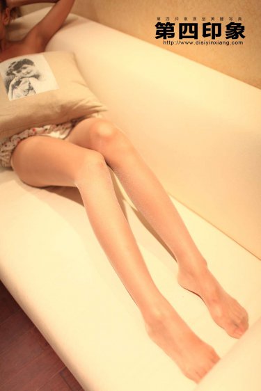 《女主被强啪的动漫视频》